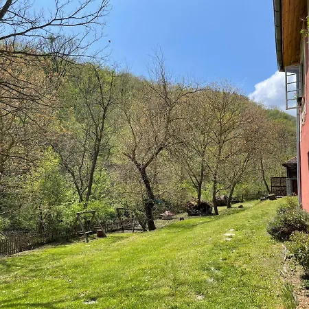 Gasthof Ethno Village Slatkovac *